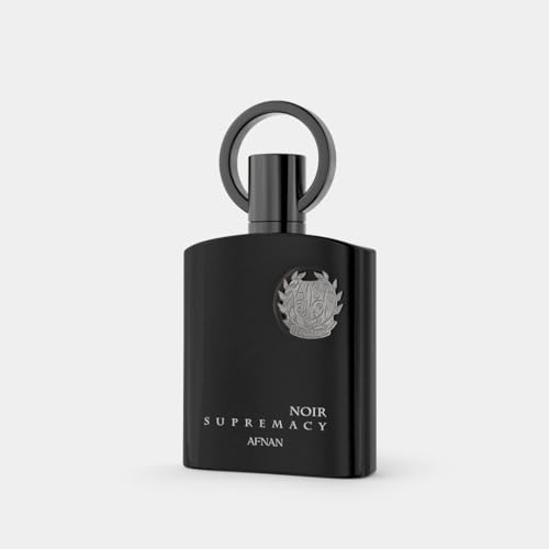 Afnan Supremacy Noir spray-application demonstrates fast, easy fragrance application for daily use.