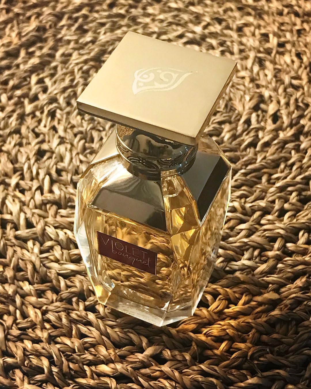 Afnan Violet Bouquet gift set highlights versatile gifting options.