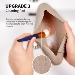AGIKET magnetic closure detail emphasizes anti-fall design for reliable travel.