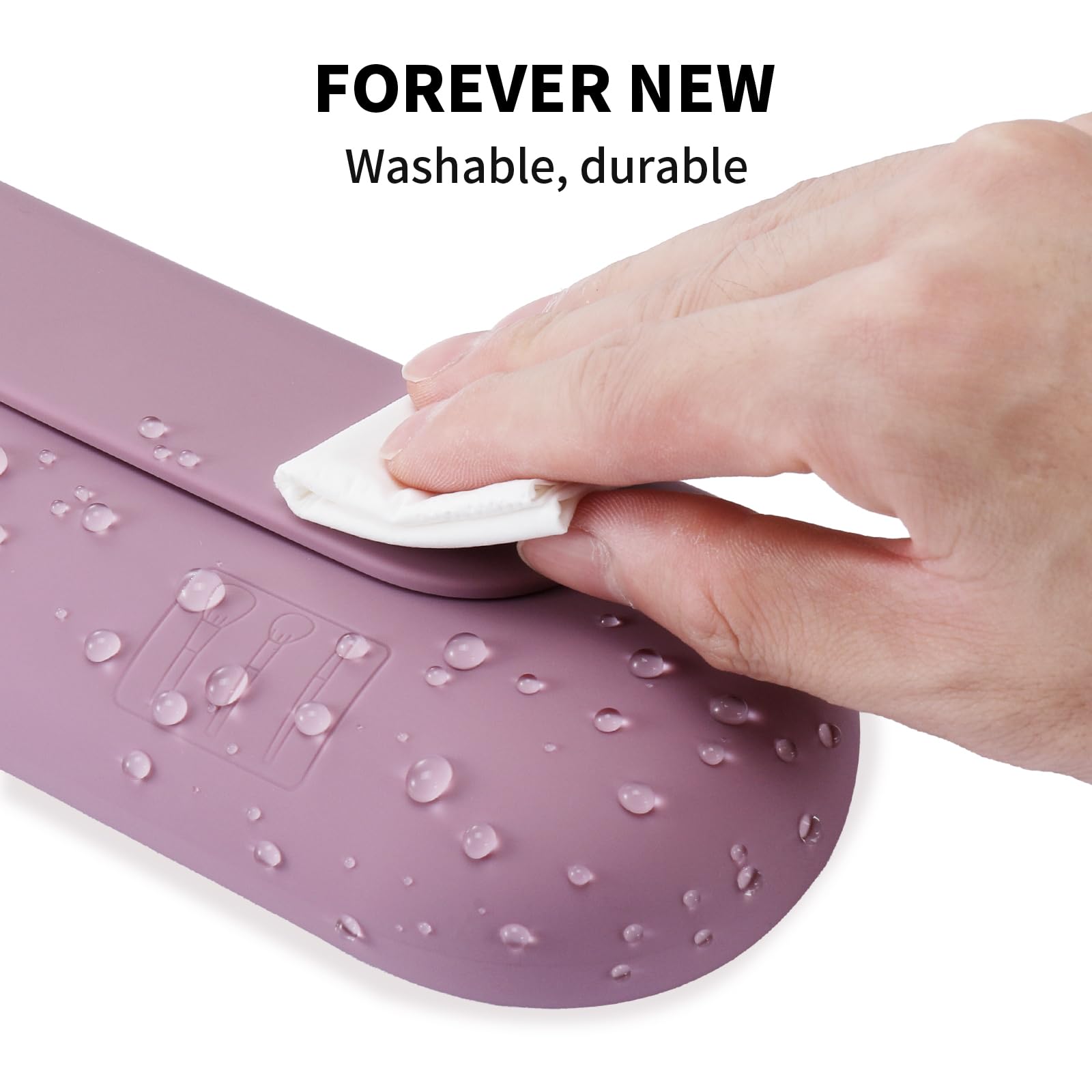 AGIKET travel makeup brush case with brushes demonstrates practical packing and quick access.
