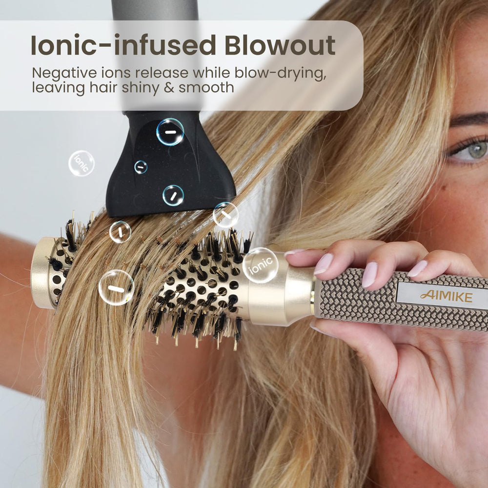 AIMIKE Ergonomic handle on round brush for comfortable grip