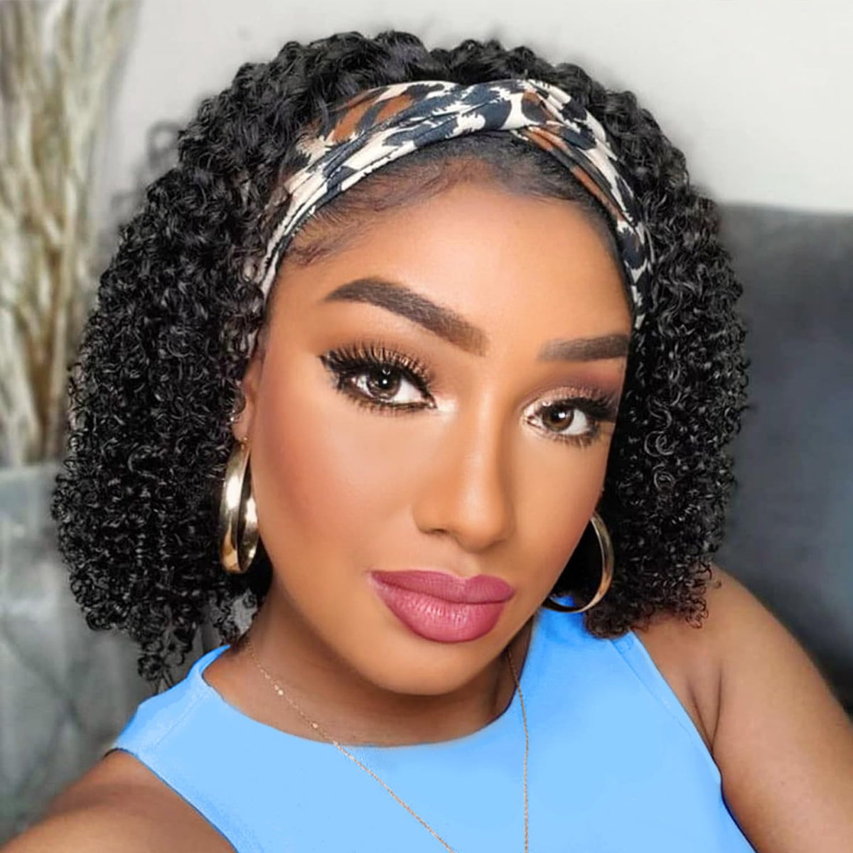 AISI QUEENS headband wig curly 10-inch model for easy daily styling.