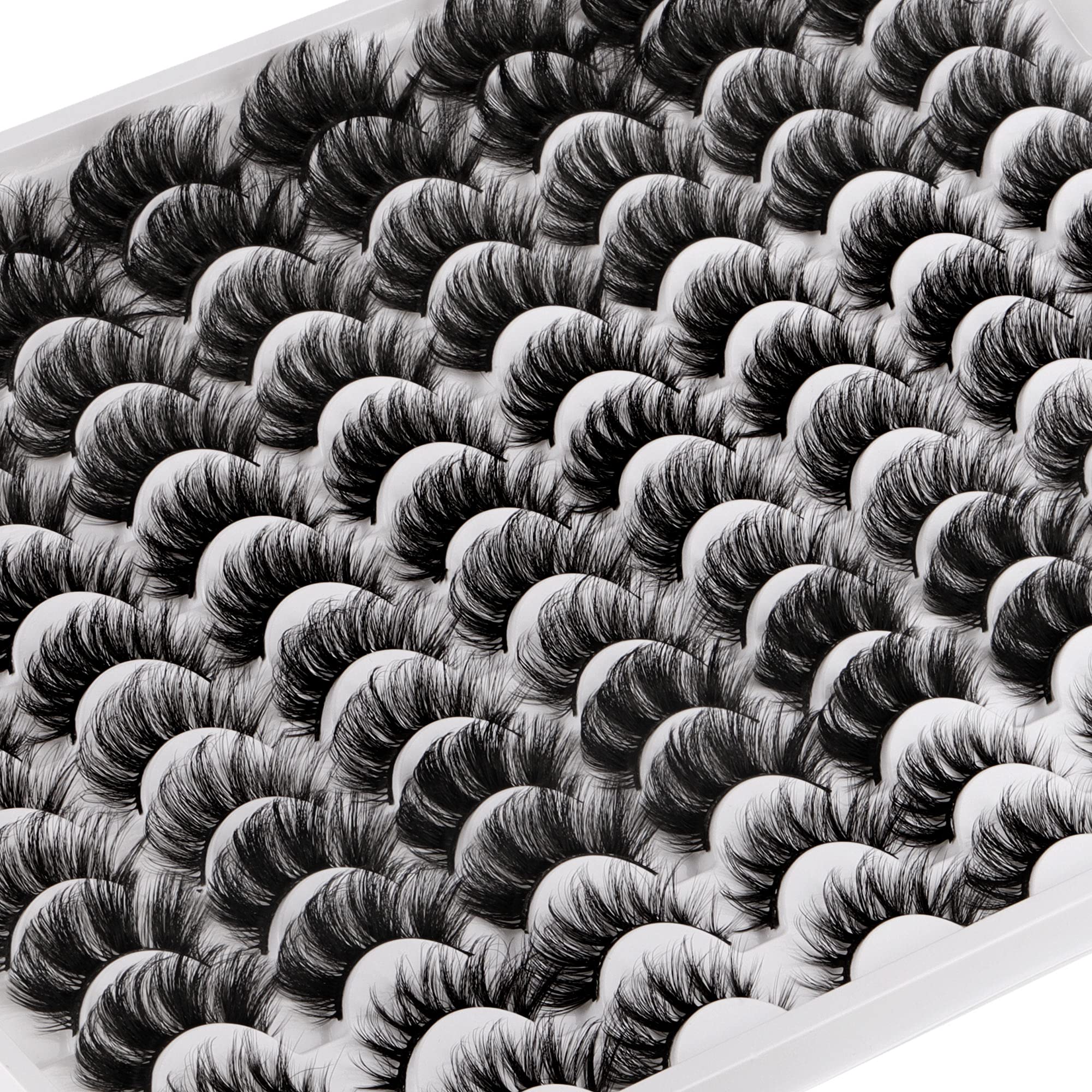 ALICE cotton-band lashes offer natural feel and easy application