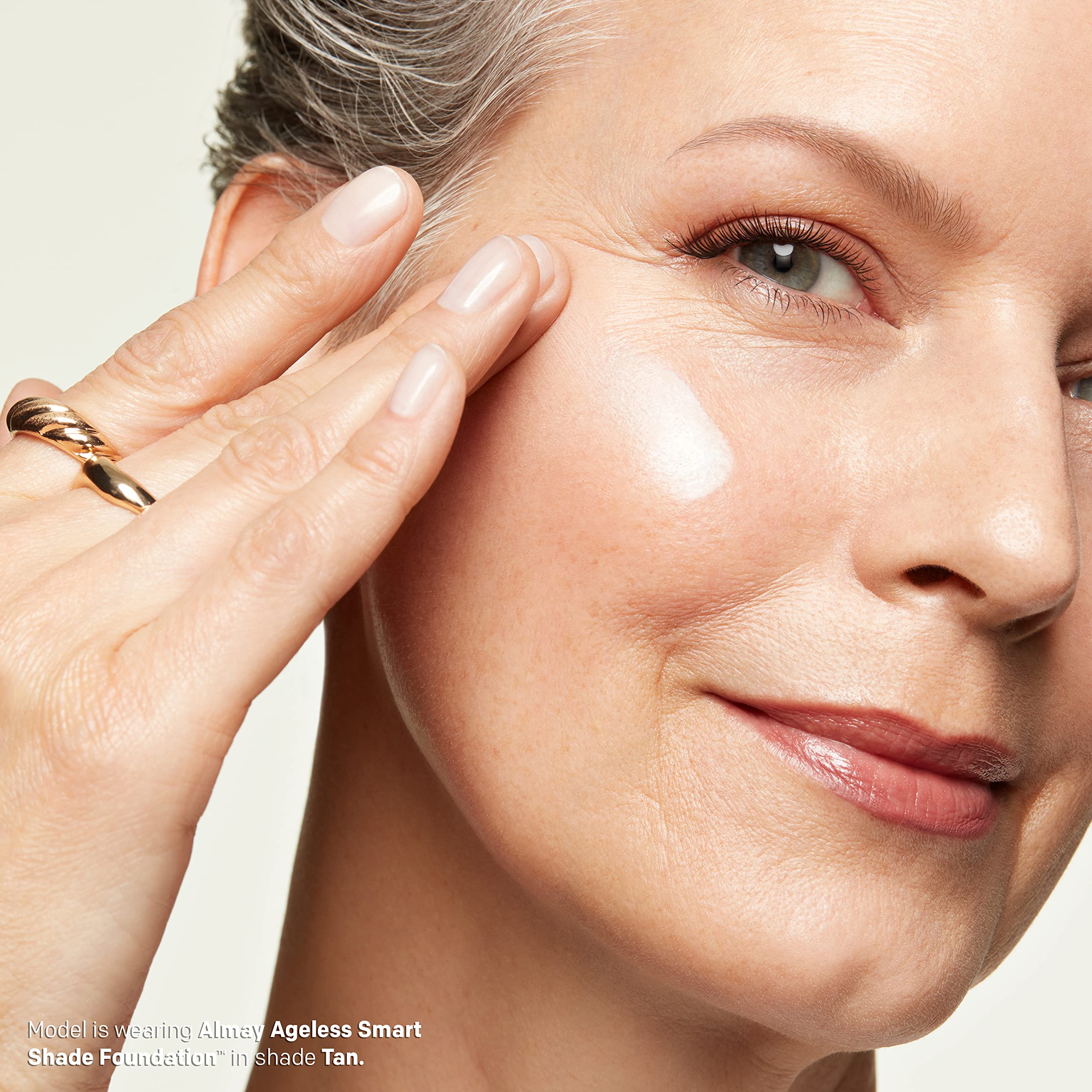 Almay Vitamins C and E pack shot highlights environmental protection and brightening support.