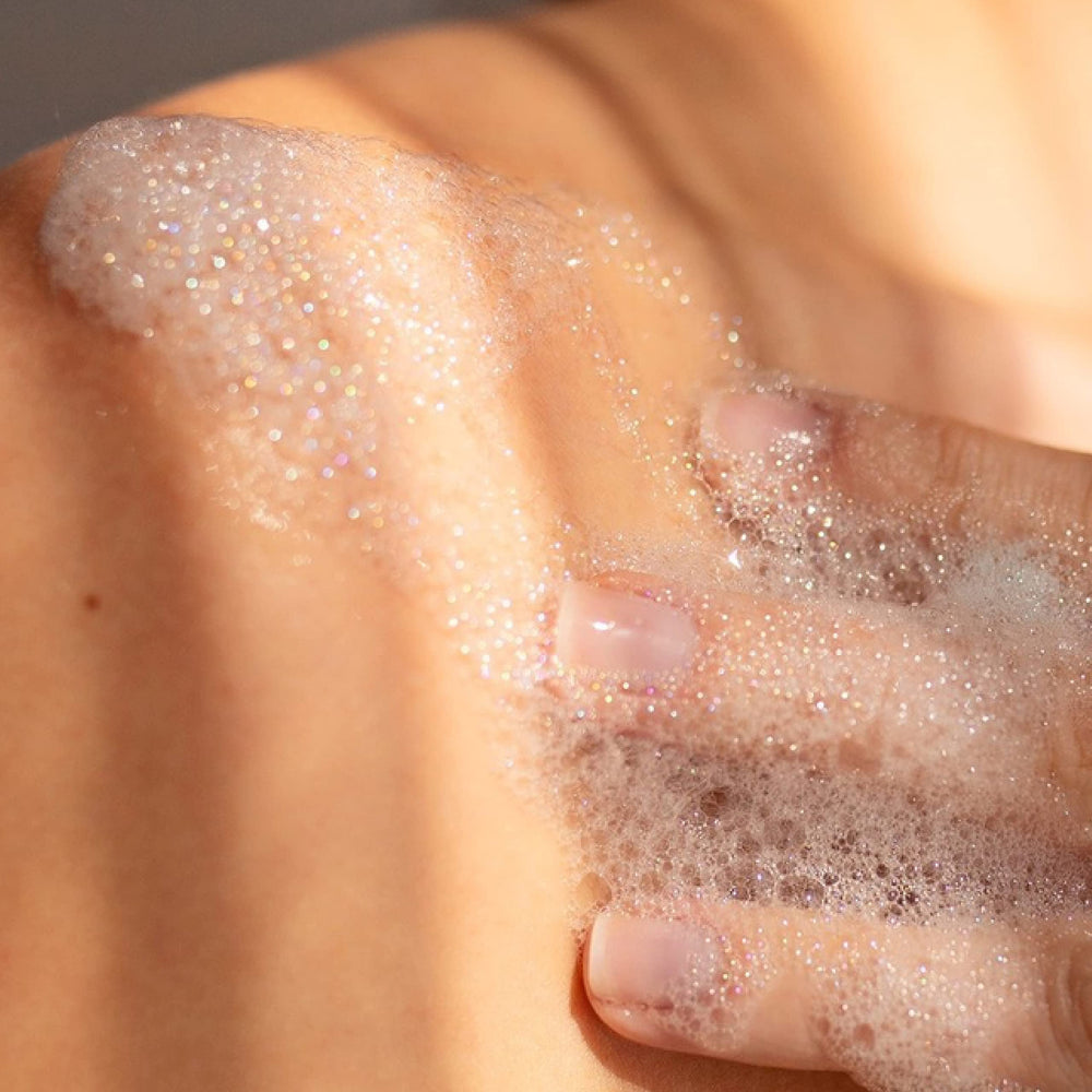 Alpha Skin Care moisturizing body wash shower-routine hints at post-shower refreshment