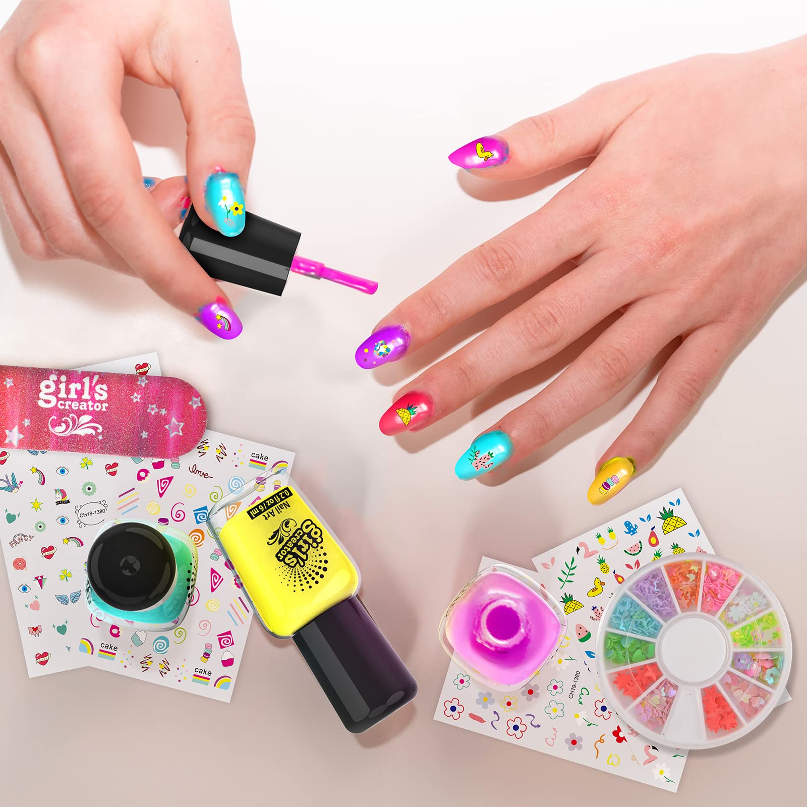 Amagoing-gift-pack is a delightful surprise for birthdays and playdates.