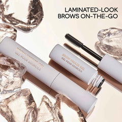 Anastasia Beverly Hills deluxe mini brow freeze gel clear wax highlights a spotless, laminated brow look.