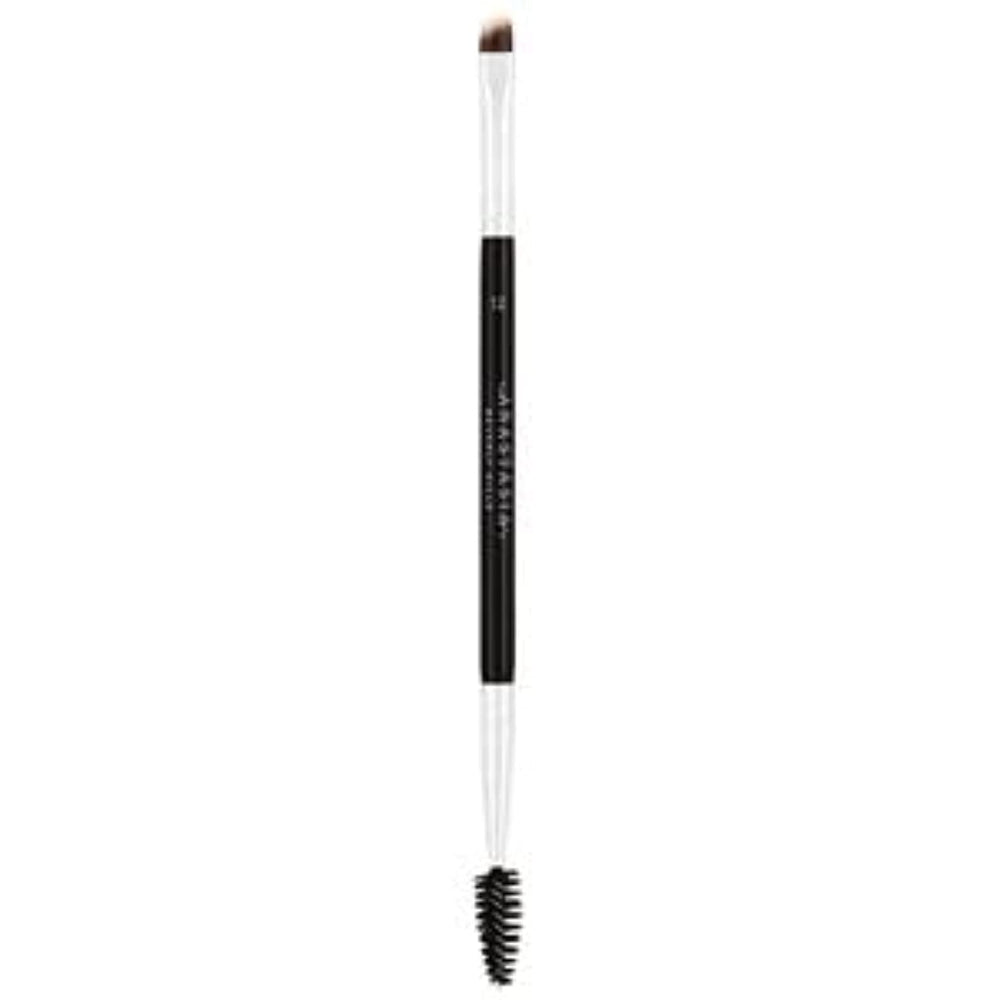 Anastasia Beverly Hills Duo Brush 12 with tapered tip enables precise brow definition for DIPBROW Pomade.