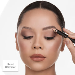 Anastasia Beverly Hills Highlighting Duo Pencil brow bone highlight on arch