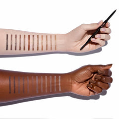 Anastasia Brow Wiz Deluxe Mini capuchon protege la punta en viaje