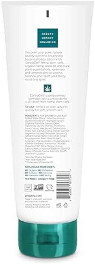 After-shower ritual with Joyful lotion for comfortable skin.