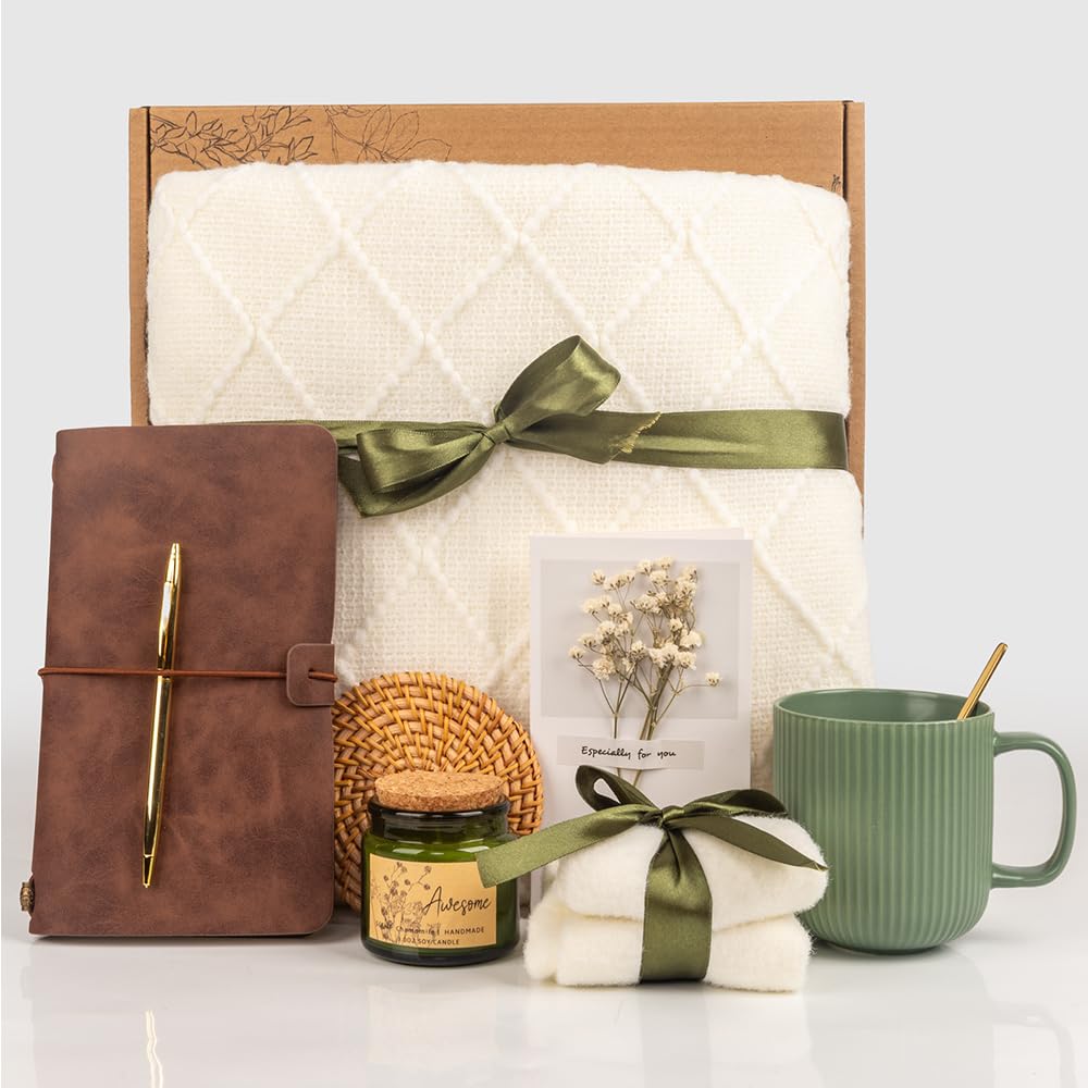 Anforsun Relaxing gift basket for women offering cozy home moments