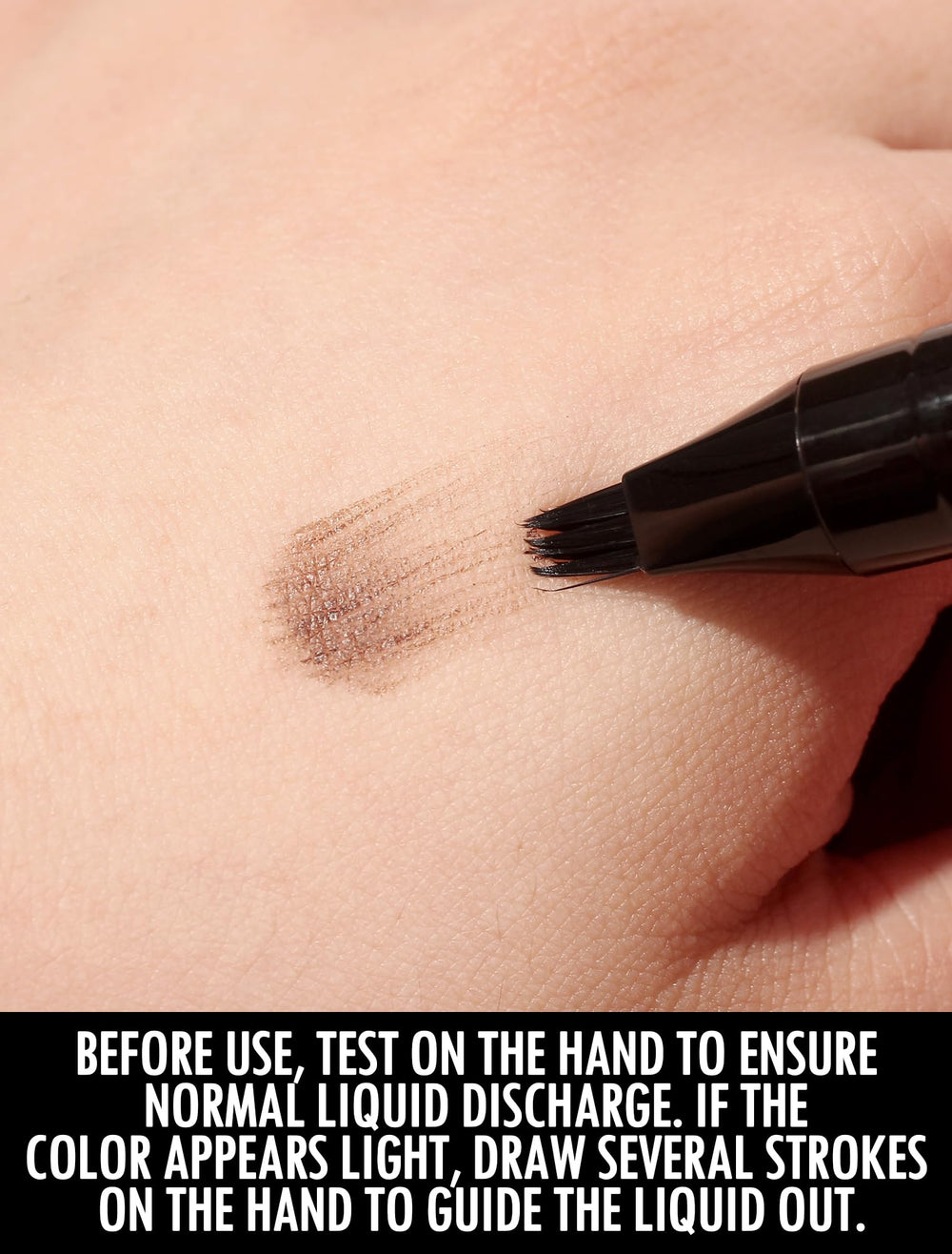 Anglicolor Eyebrow Pen remains smudge-proof during workouts and humidity.