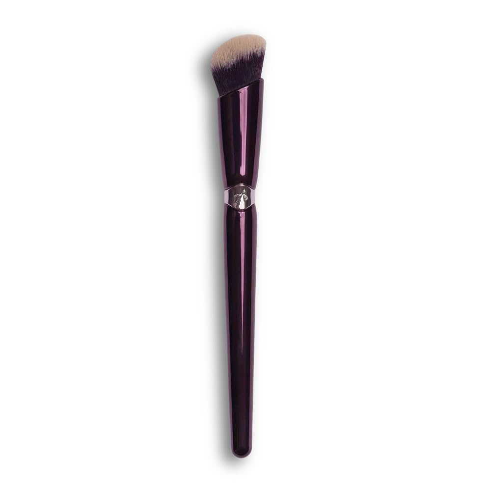 ANISA BEAUTY angled concealer brush closeup for precise under-eye coverage.