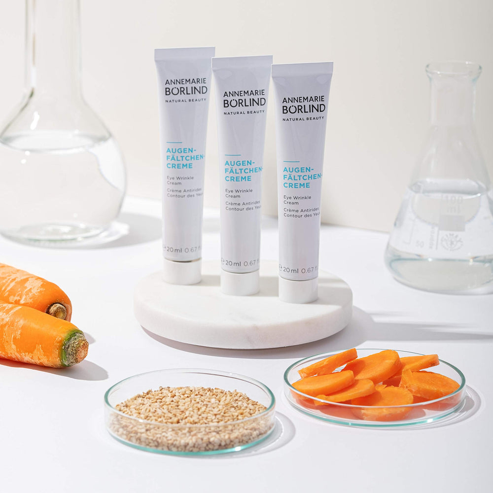 ANNEMARIE BÖRLIND sesame oil texture being absorbed.