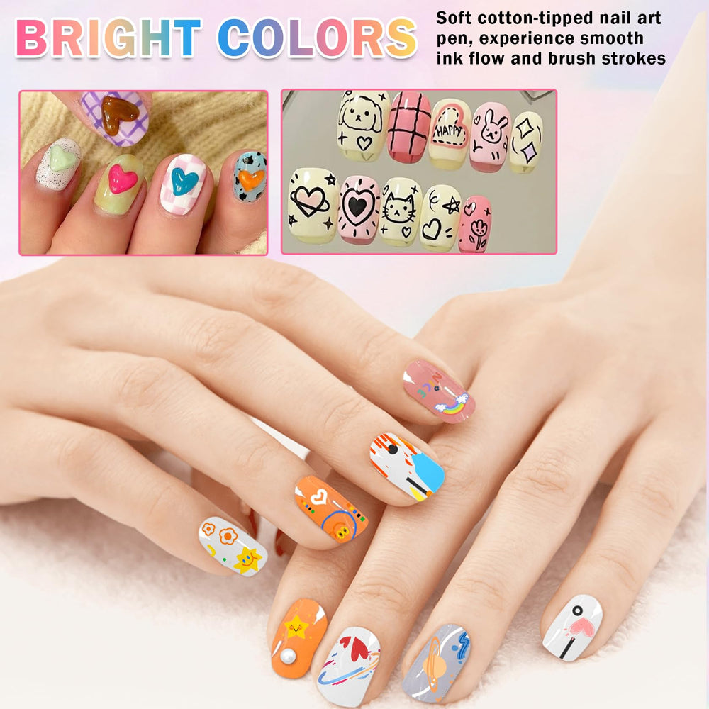 AOAZXBB dibujo ornamental en uñas con trazos simples.