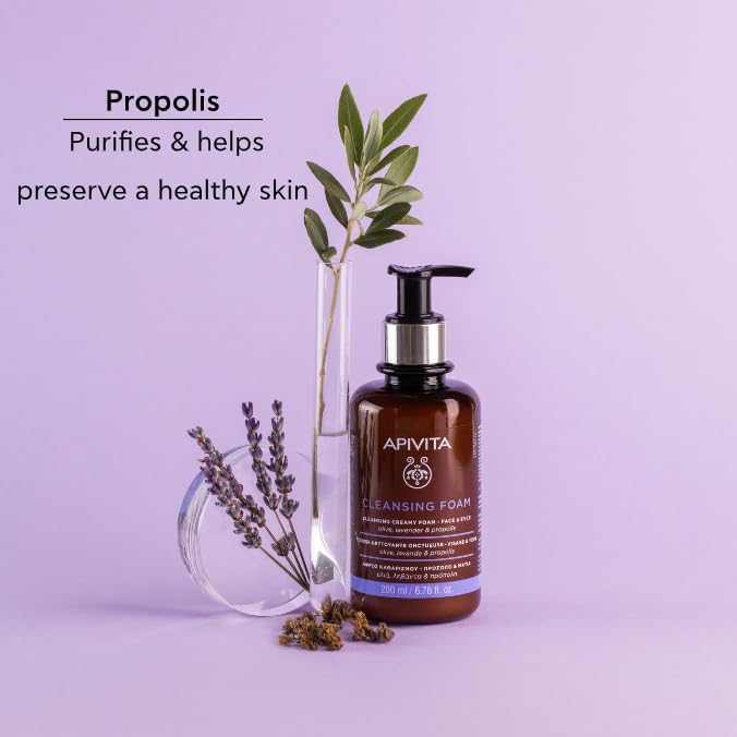 Apivita Cleansing Foam eye-area close-up demonstrates suitability for sensitive eyes and makeup removal