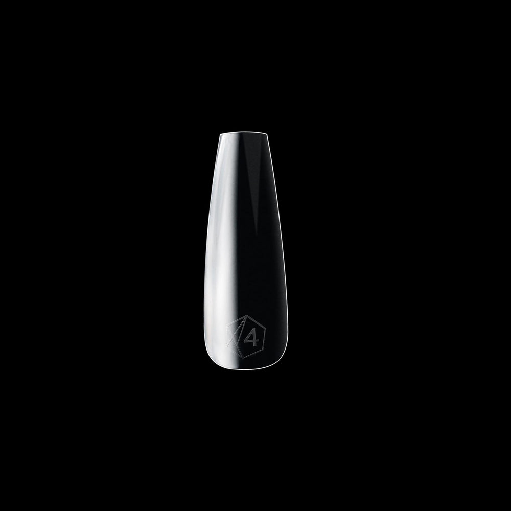 Aprés Gel-X tip size range 00 to 9 enables precise nail fit.
