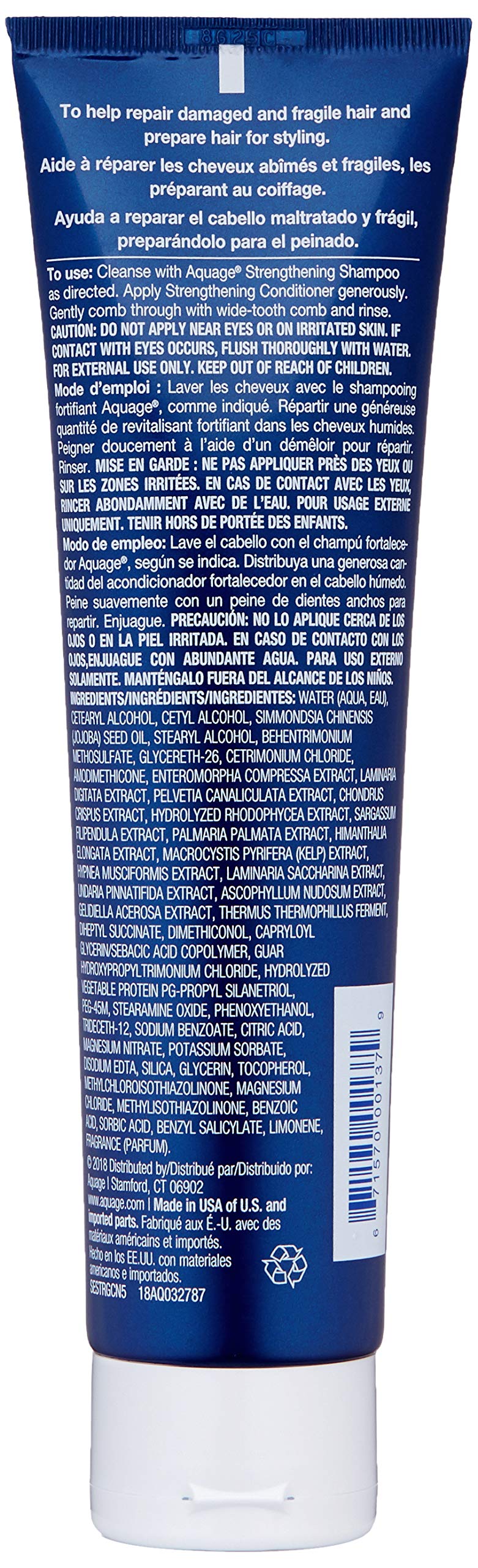 Aquage SeaExtend Strengthening Conditioner application shows easy detangling and even distribution.