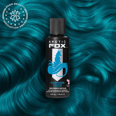 ARCTIC FOX Aquamarine, aplicación: tono vibrante para rubios.