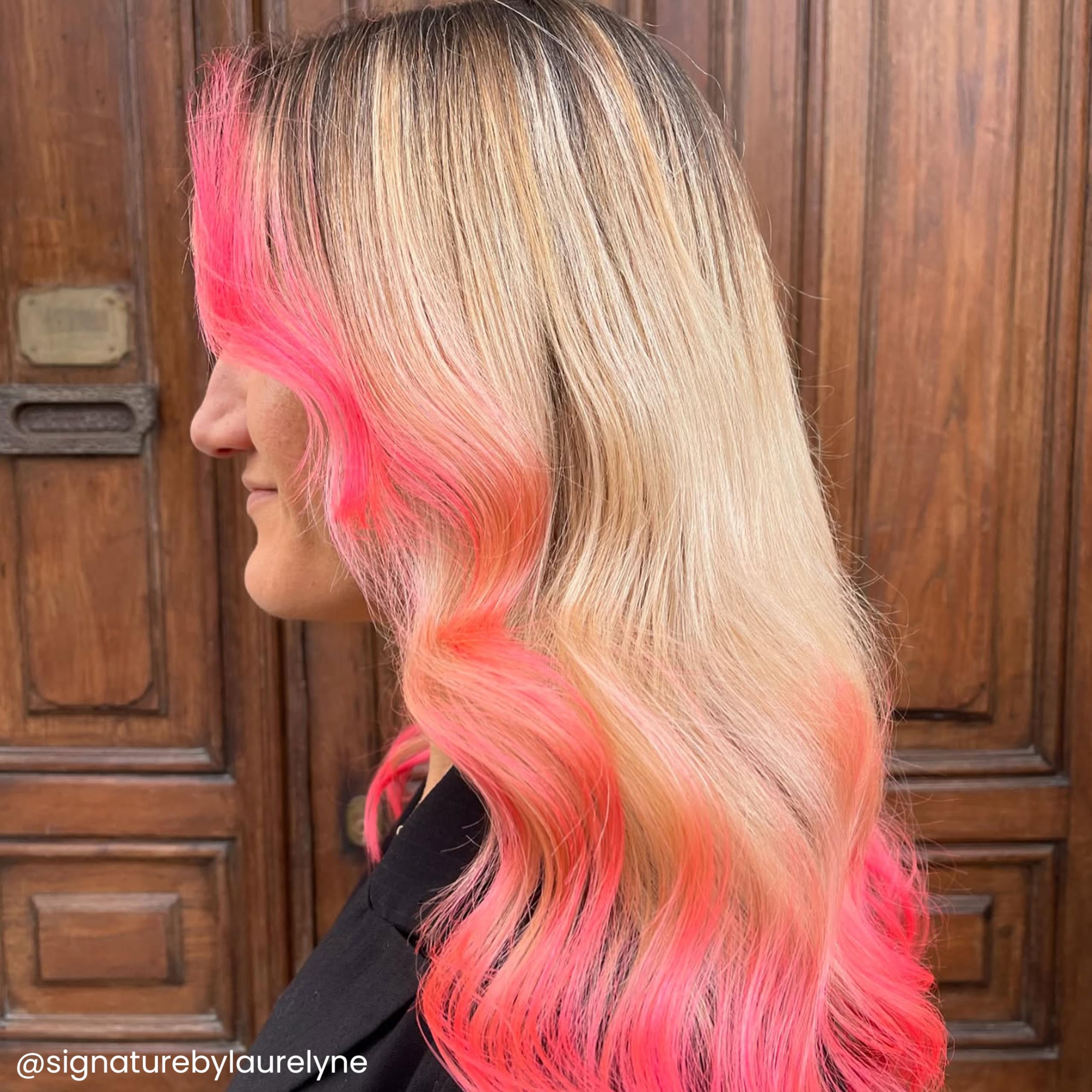 ARCTIC FOX Electric Paradise on hair reveals vivid shine and soft feel