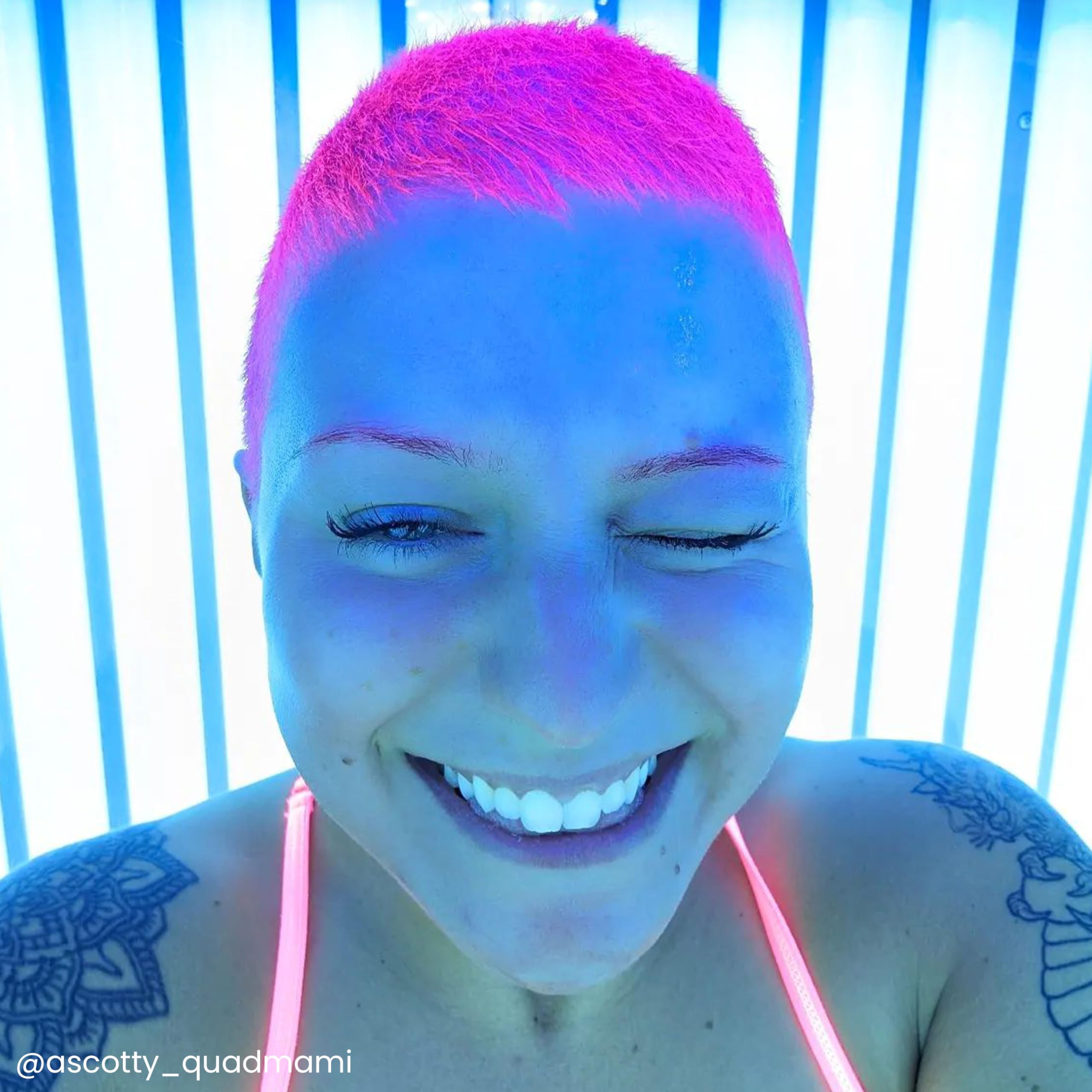 ARCTIC FOX Electric Paradise under blacklight highlights UV glow for nightlife styling