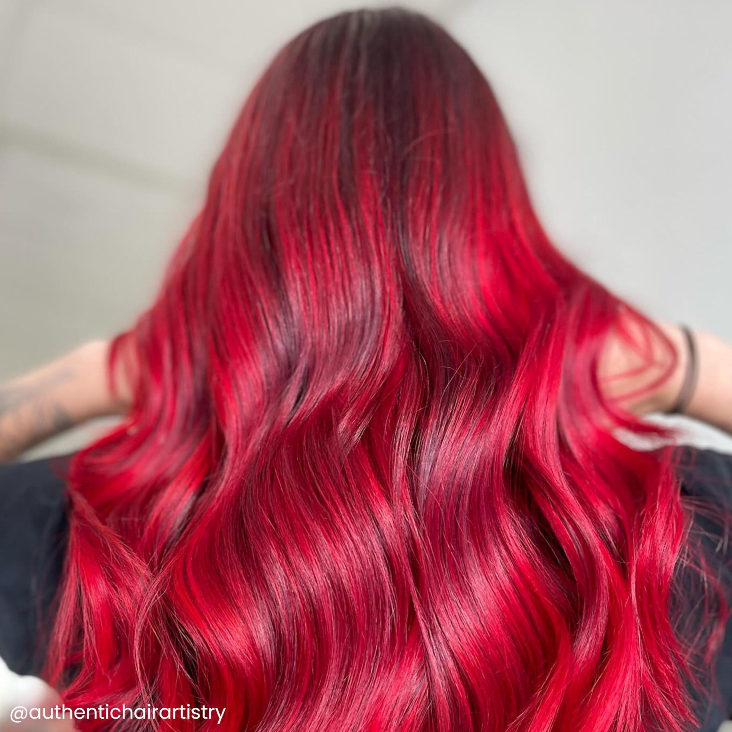 ARCTIC FOX Poison long-lasting color is shown with fade-friendly vibrancy.