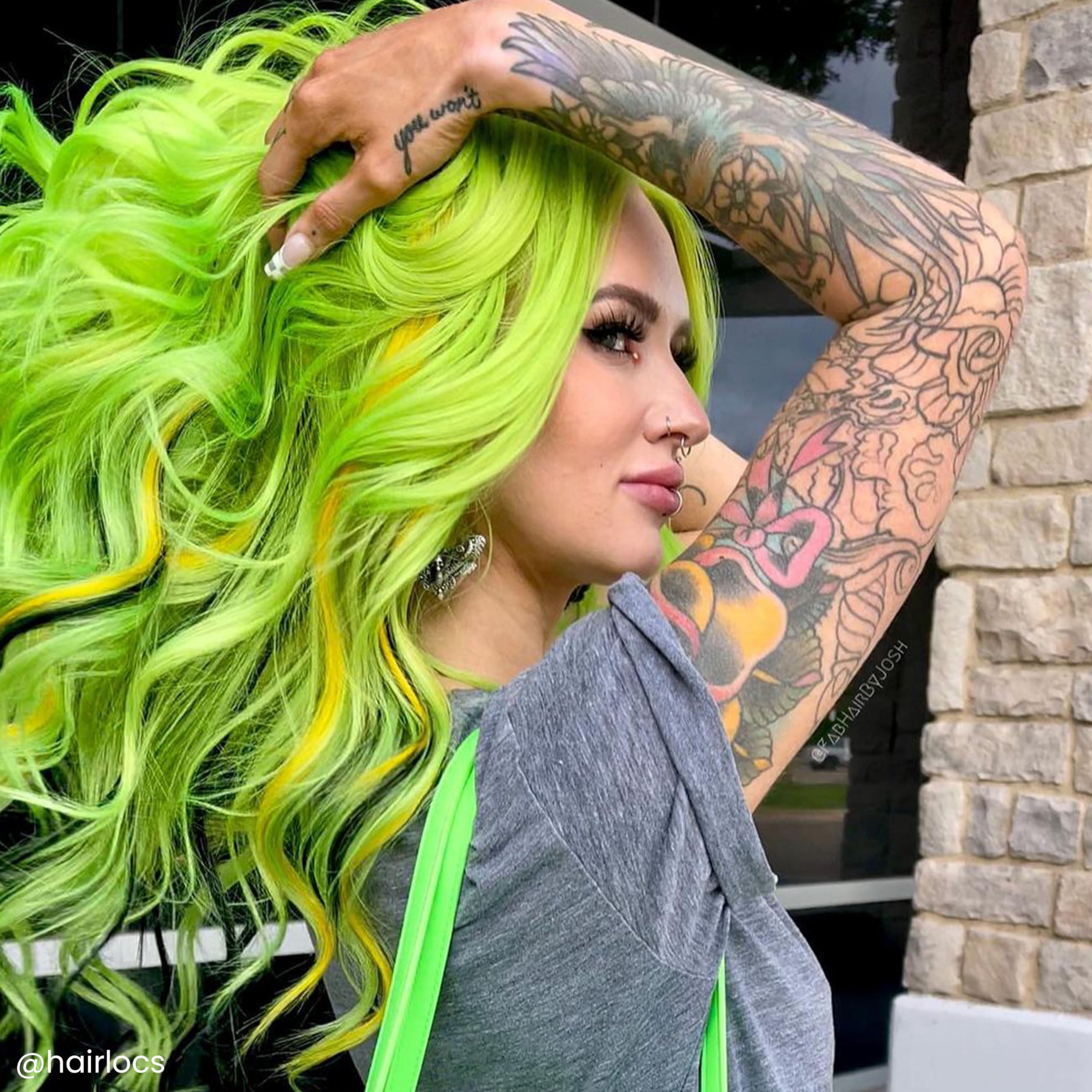 ARCTIC FOX Space Cowgirl conditioning dye while coloring for soft, healthy hair.