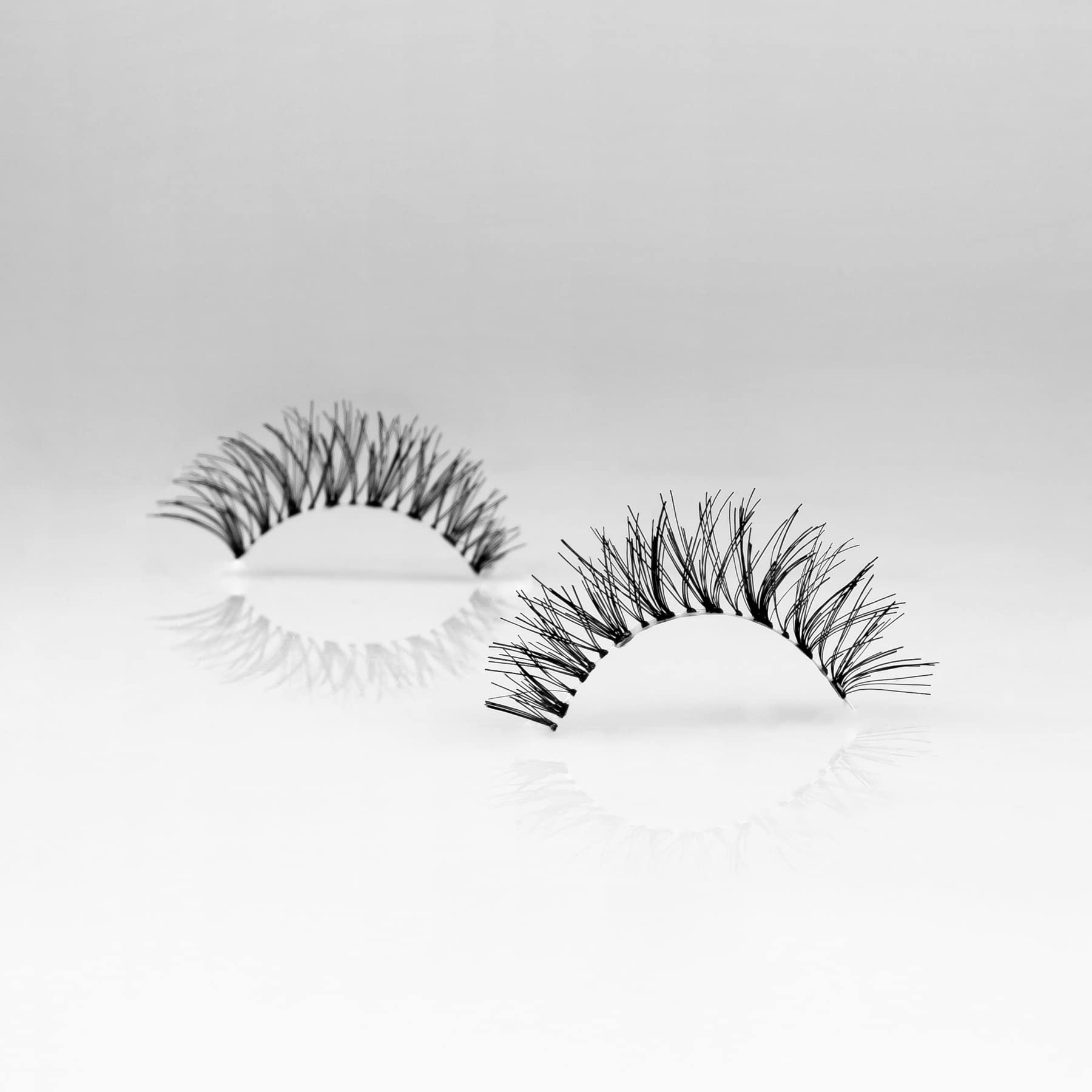 Ardell Demi Wispies multipack side view highlights comfortable lash band
