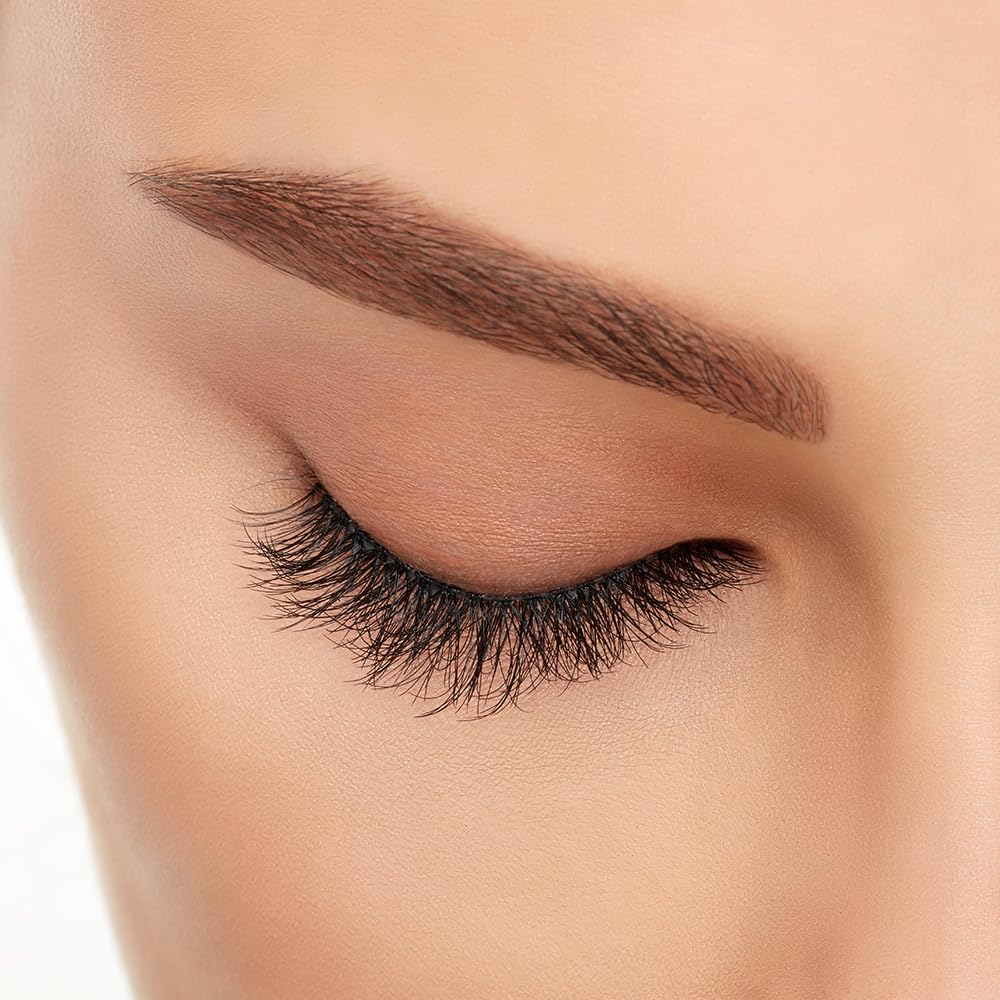 Ardell Naked Lashes 421 4-pairs image highlights versatility for multiple looks
