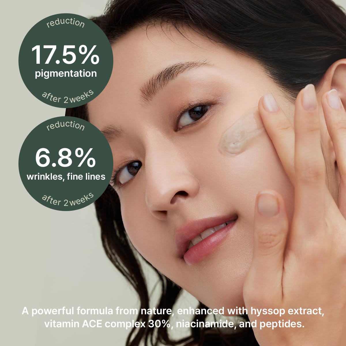 Arencia Glow Hyssop swatch demonstrates vitamin-rich nourishment for balanced tone.