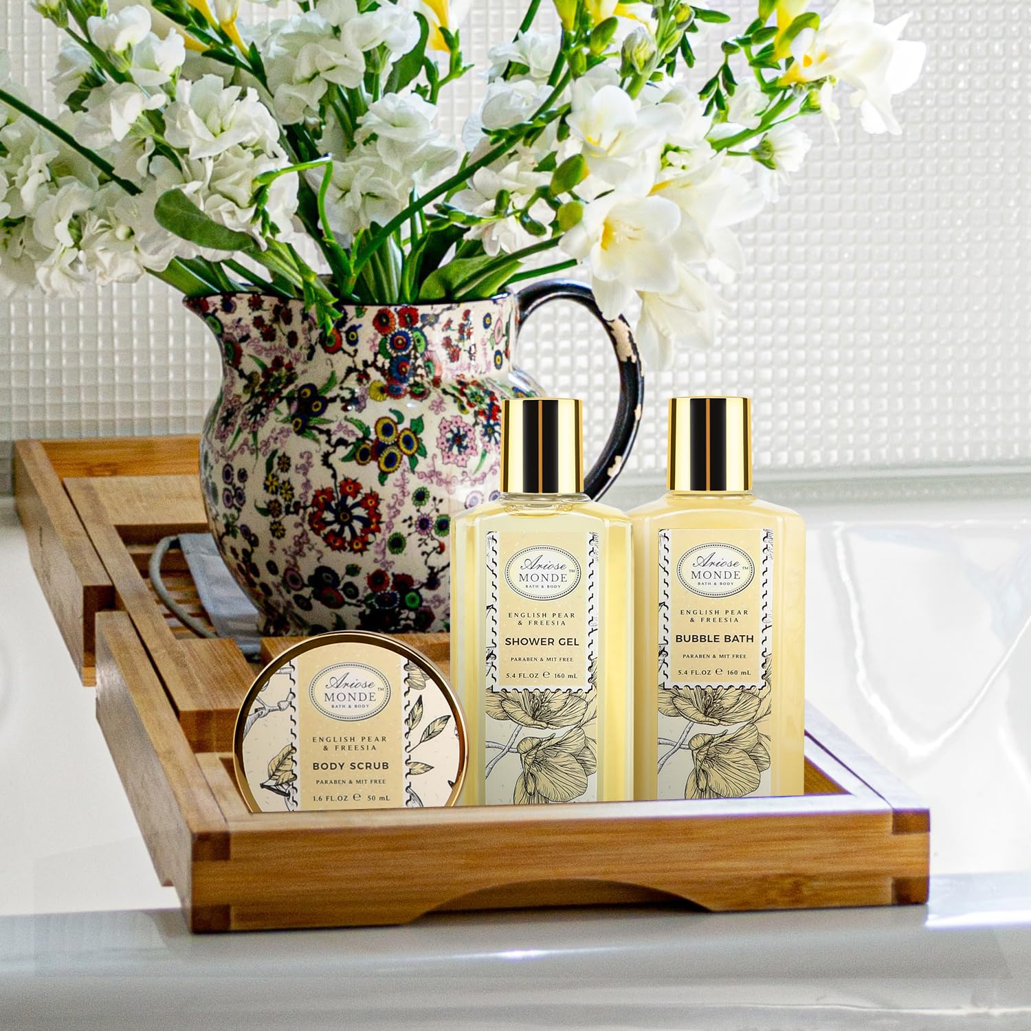 ArioseMonde bubble bath bottle delivering creamy, luxurious bubbles.