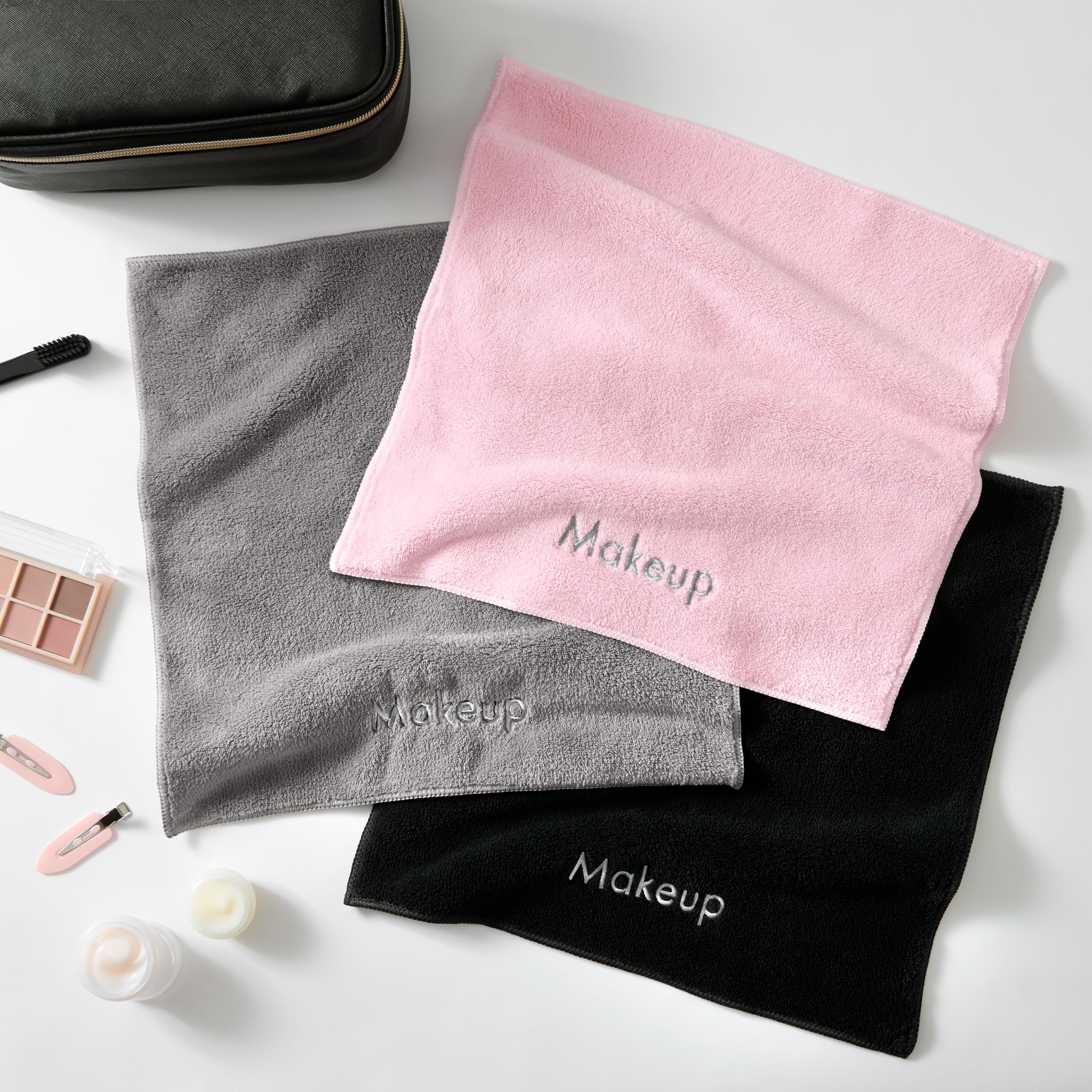 Arkwright makeup remover cloths are machine-washable for easy home upkeep.