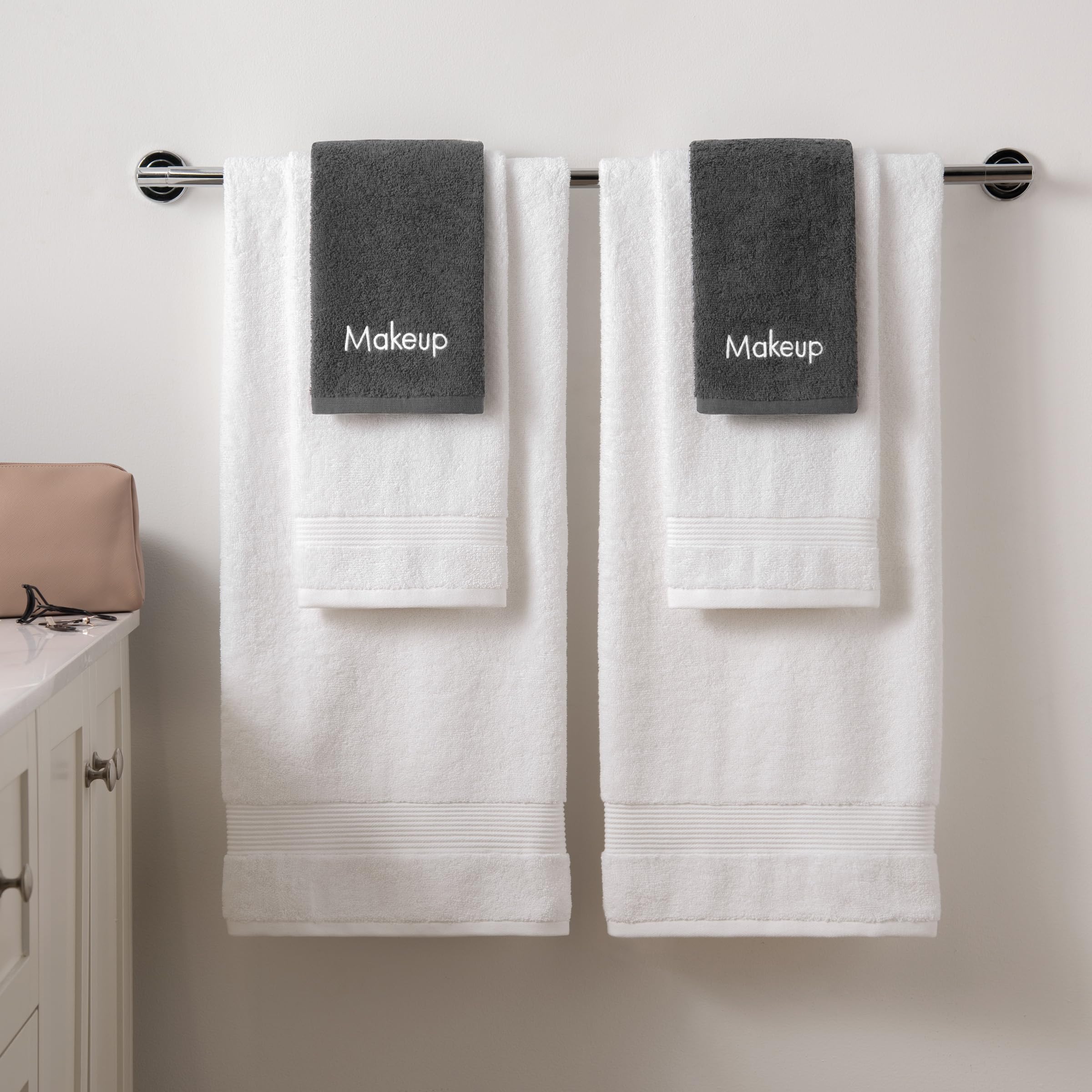 Arkwright Makeup Towels usage-removal-face-makeup simplify daily rituals.