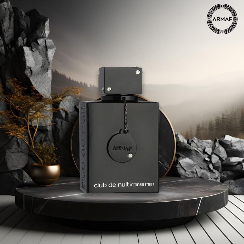 Armaf Club de Nuit Intense Man EDT cap closeup—luxurious design and premium feel.