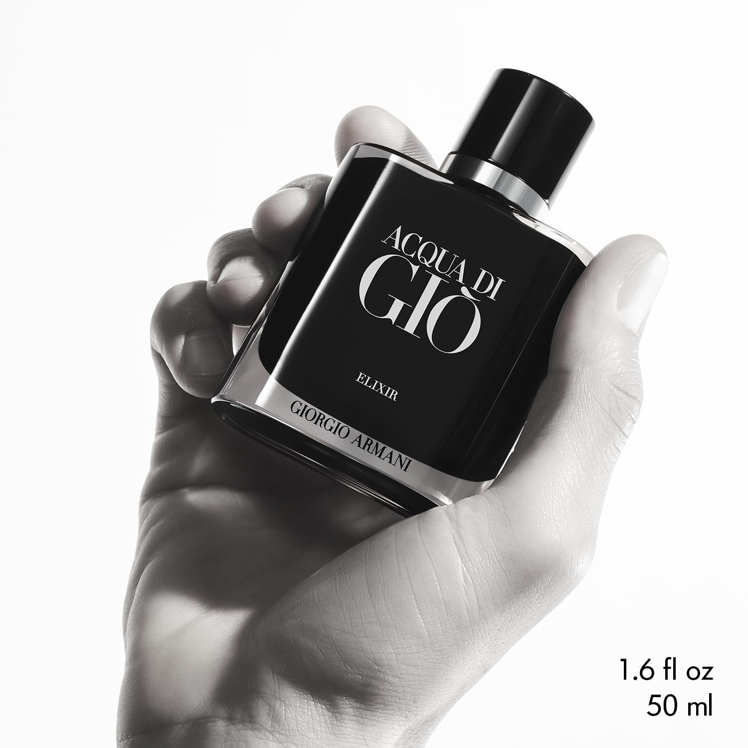 Armani Beauty Acqua di Gio Elixir marine notes visual hints at oceanic clarity and refreshment.