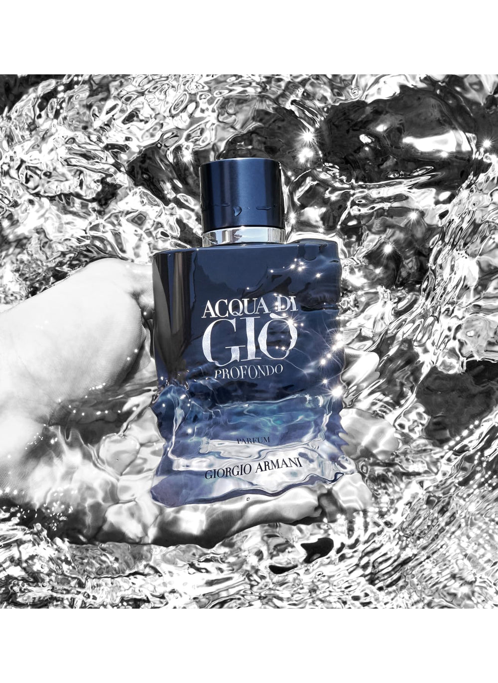Armani Beauty Acqua di Giò Profondo flatlay packaging showcases premium gifting appeal.