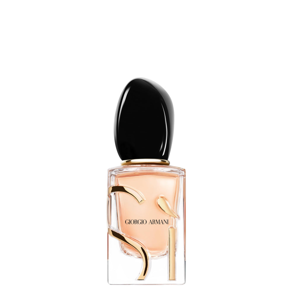 Armani Beauty Sì EDP bottle front showcases elegant design for confident daytime scent.