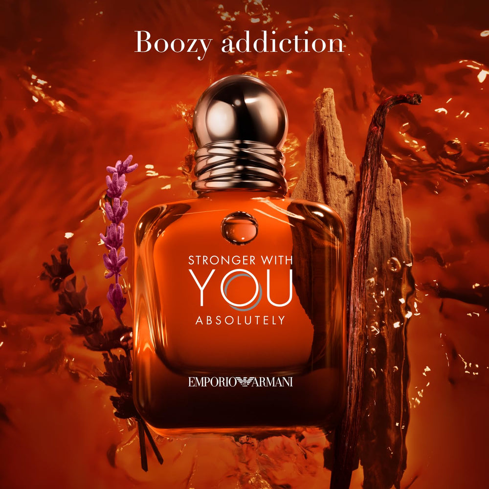 Armani Beauty Stronger with You Absolutely close-up of cedarwood note for masculine depth