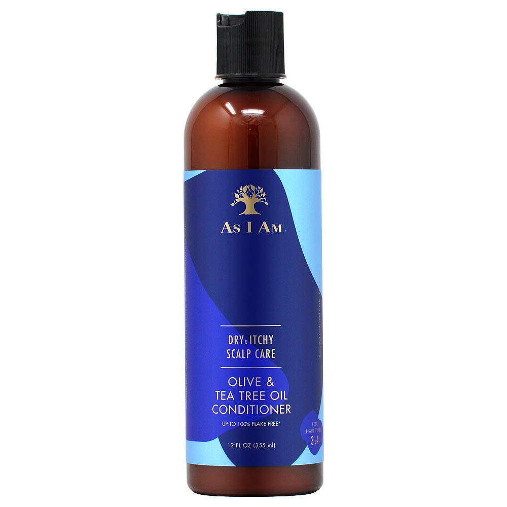 As I Am Dry and Itchy Scalp Shampoo lather demonstrates refreshing cleanse for hair.