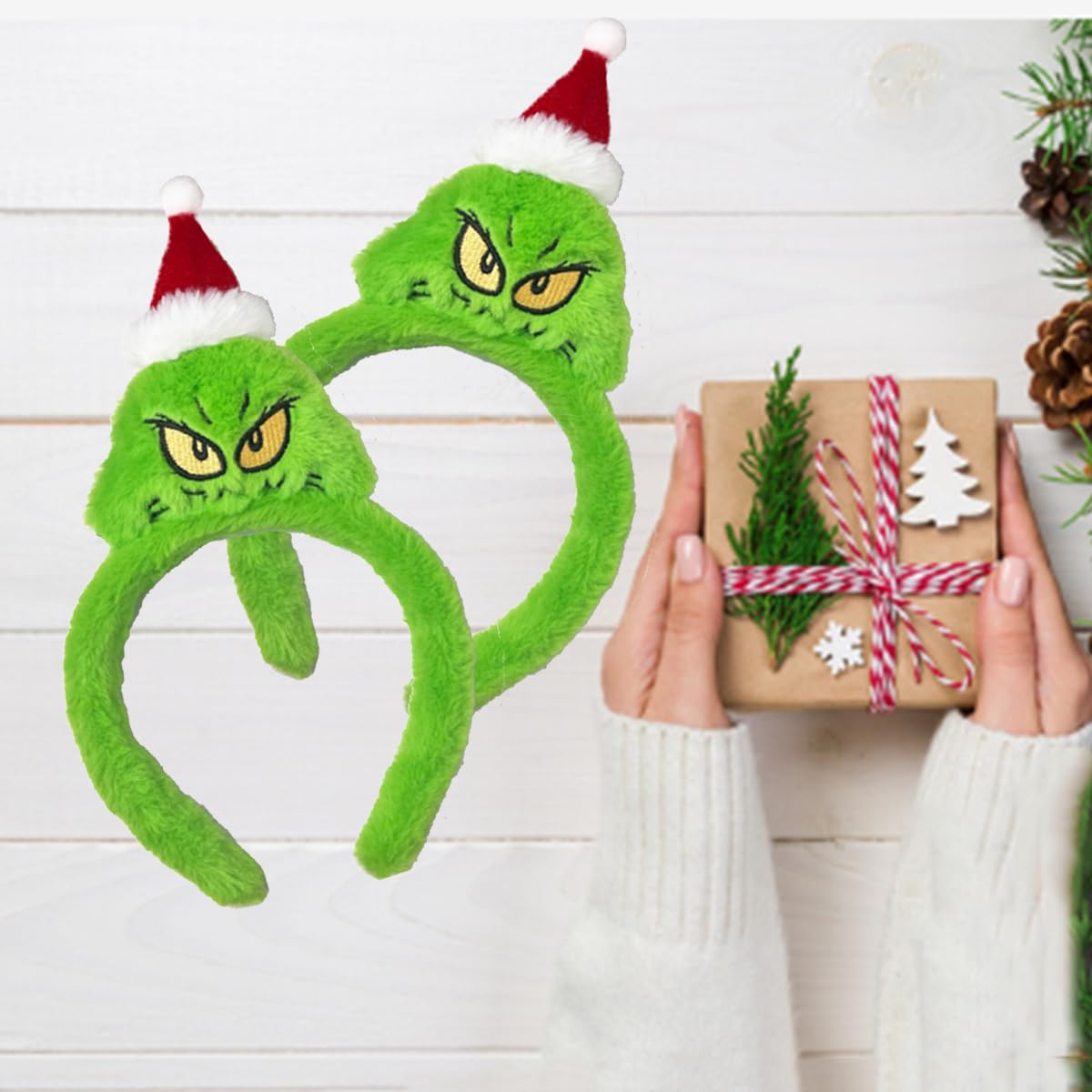 Atvscay Christmas Santa Headband green fluffy interior, soft flannelette lining for comfy wear.