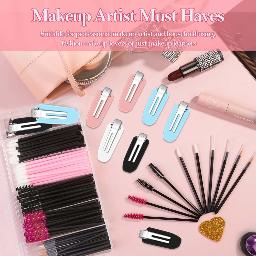 Audab eyeliner applicators stay clean and precise for sharp eye definition.
