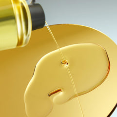 Autumn Shower shea butter oil delivers creamy moisture for smooth skin