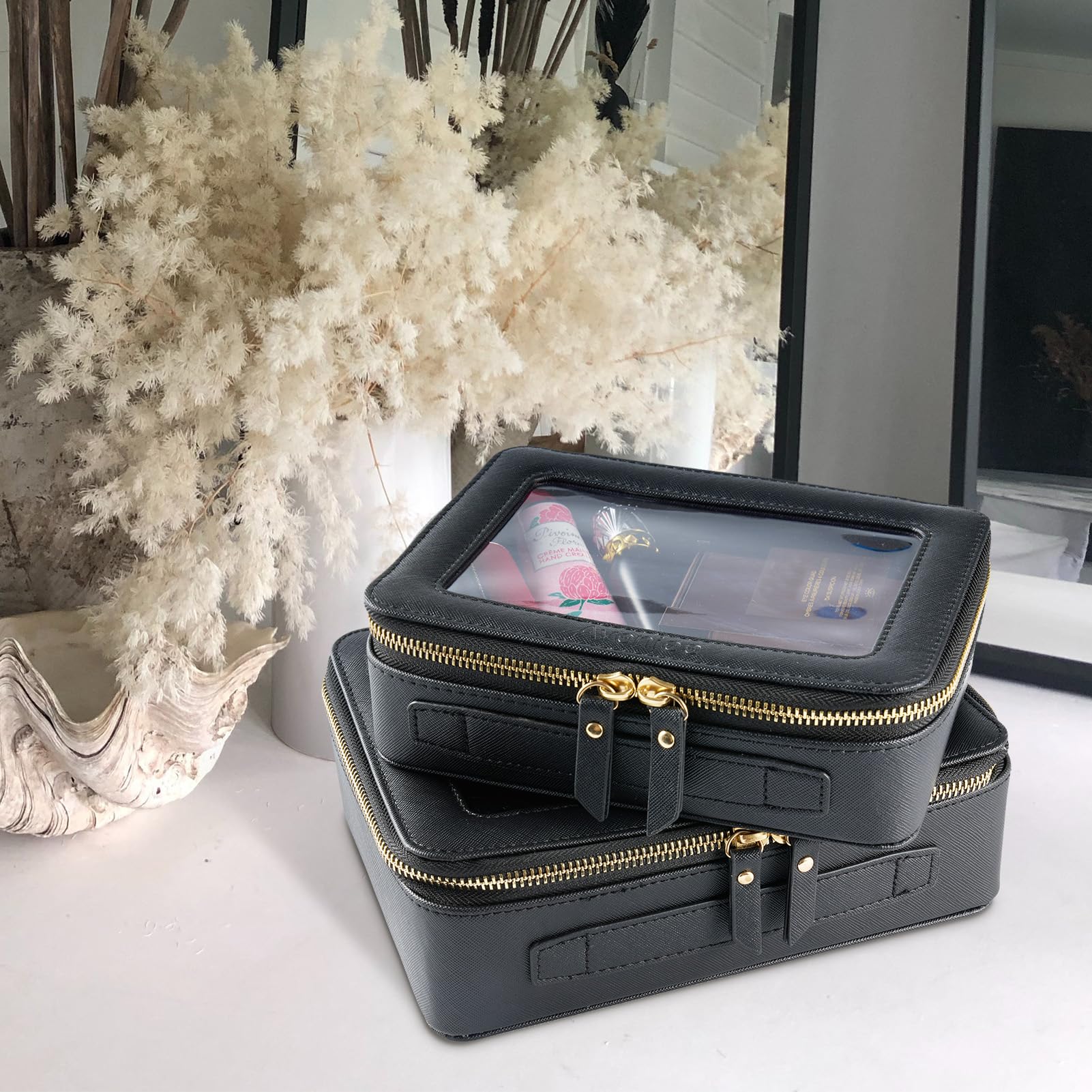 Aveniee clear makeup bag side view highlights slim profile for portability.