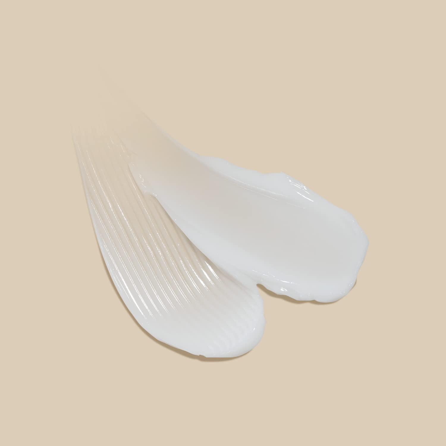 AVRYBEAUTY Milk & Honey lotion packaged set image showing compact travel-friendly bottles.