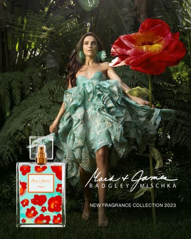 Badgley Mischka Poppy floral bloom—visual cue of garden-fresh fragrance.