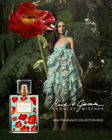 Badgley Mischka Poppy woody finish—subtle powdery warmth for all-day wear.