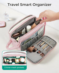 BAGSMART center compartment with multiple pockets for lipsticks and blush.