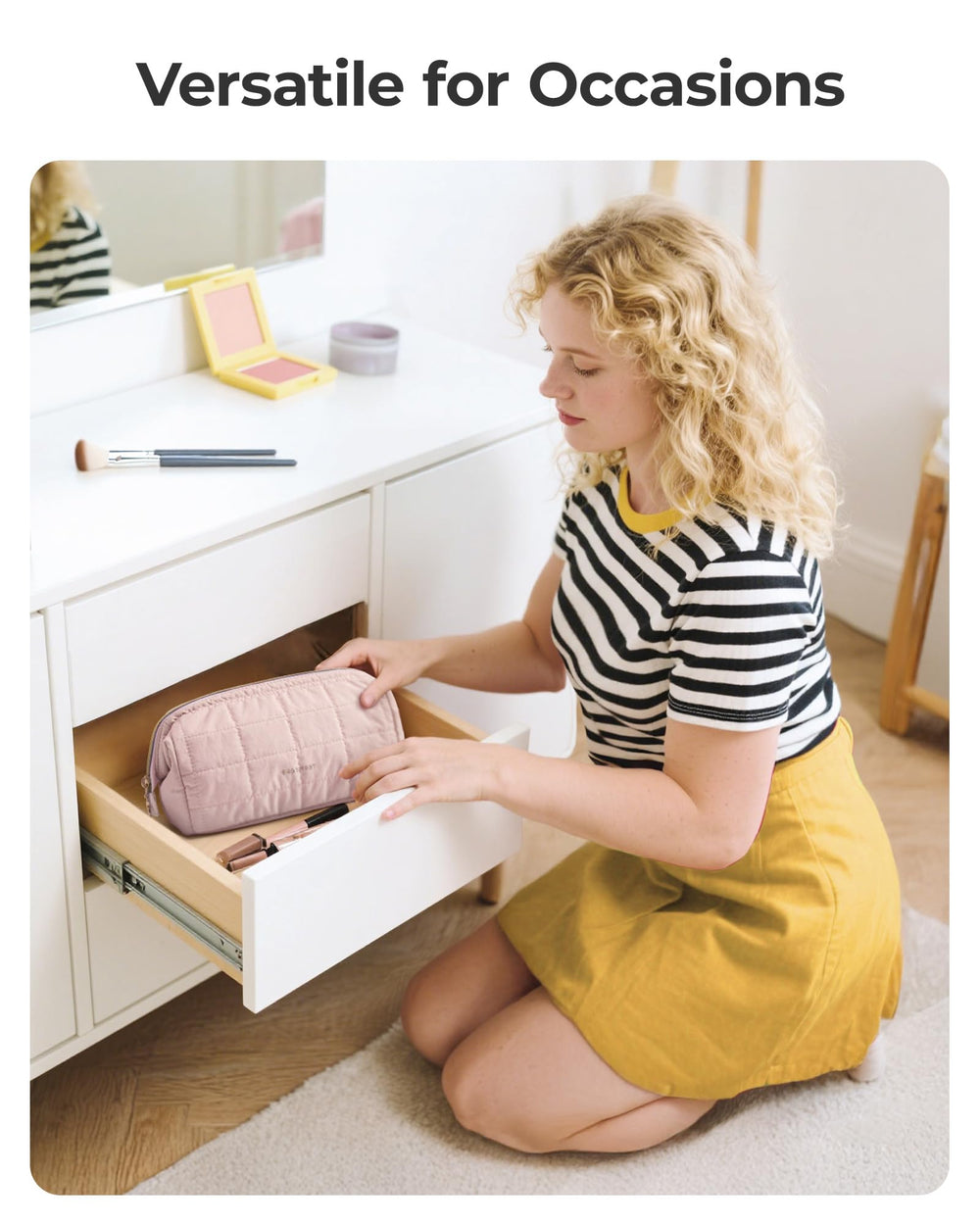 BAGSMART grayish purple color complements outfits while traveling