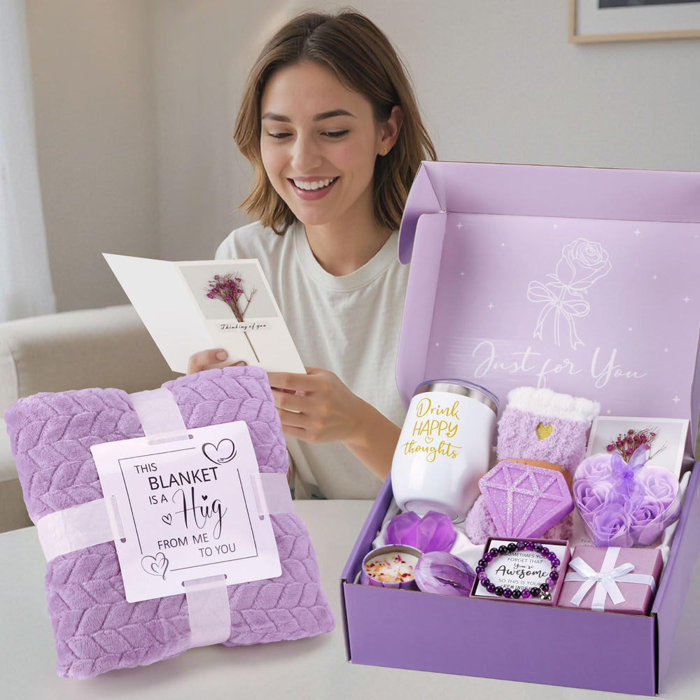 Baicai elegant gift box with card showcasing ready-to-gift presentation.